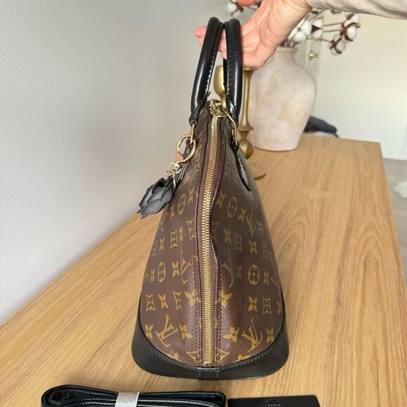 ✅AUTHENTIC✅LOUIS VUITTON ALMA PM - Picture 7 of 15
